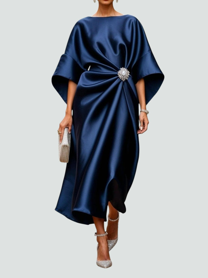 Riley | Dames Elegante Gedrapeerde Broche Maxi Jurk