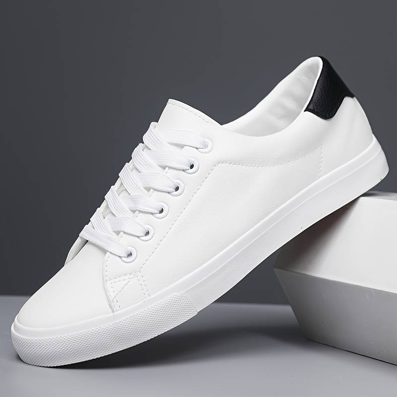 Witte Sneakers – Eenvoudige Elegantie en Veelzijdigheid