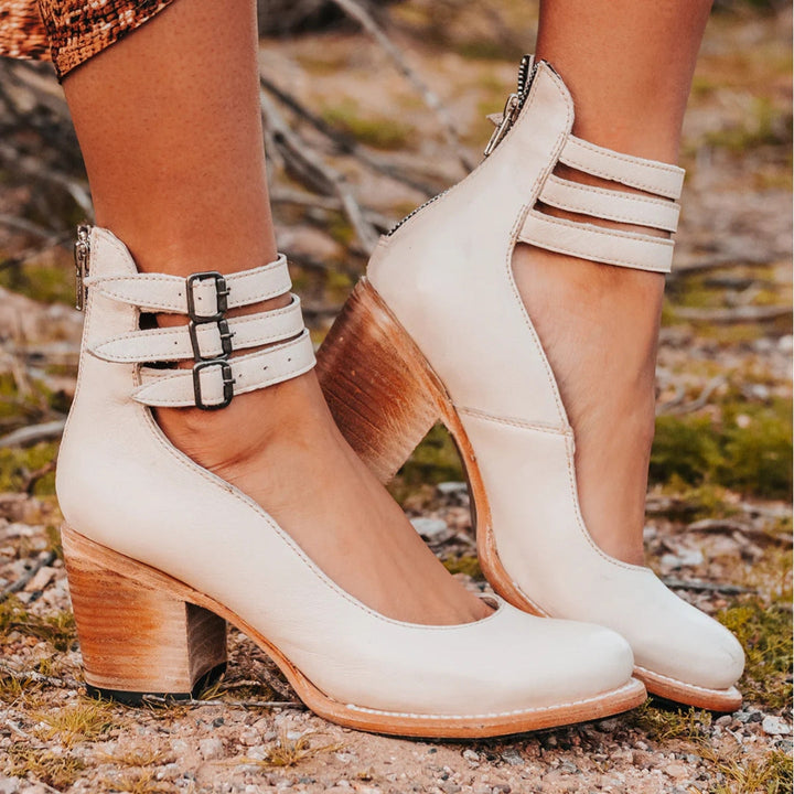 Zoë | Dames Schoenen Met Gespband En Blokhak