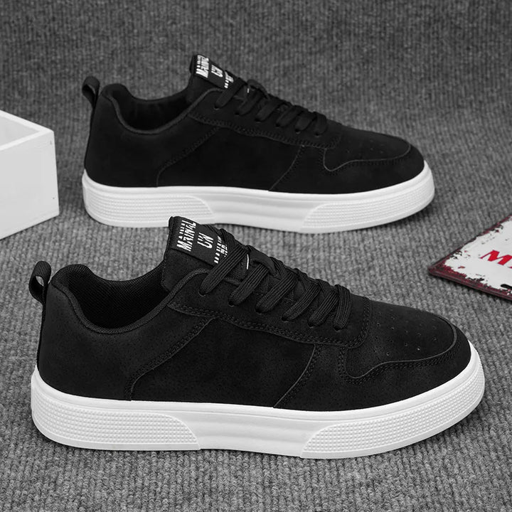 Henry | Dames sneakers met veters en geperforeerde neus