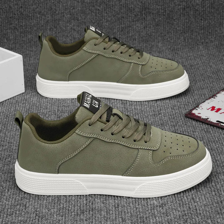 Henry | Dames sneakers met veters en geperforeerde neus