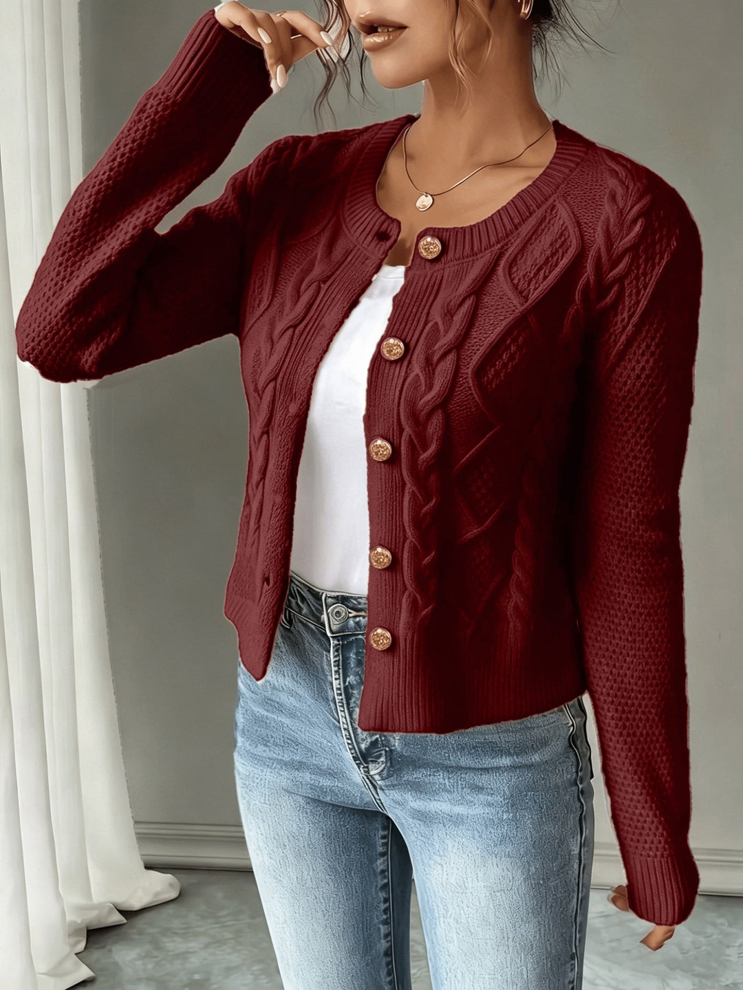 Eleanora | Kabelgebreide Knopen-Voorkant Cardigan