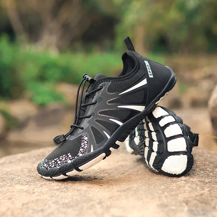Ben | Heren waterschoenen met elastische veters en profielzool