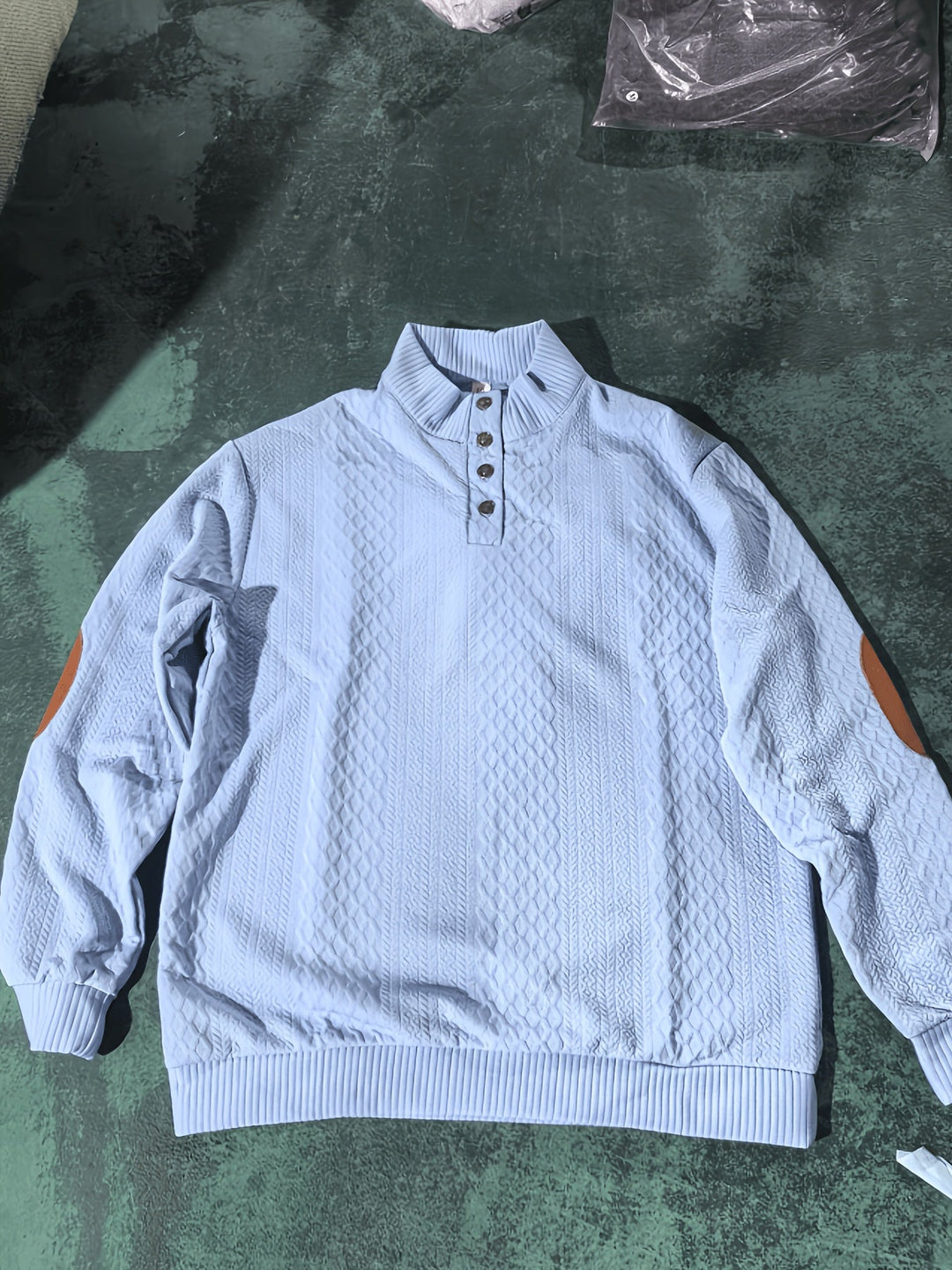 Ronan | Staande Kraag Knop Henley Trui