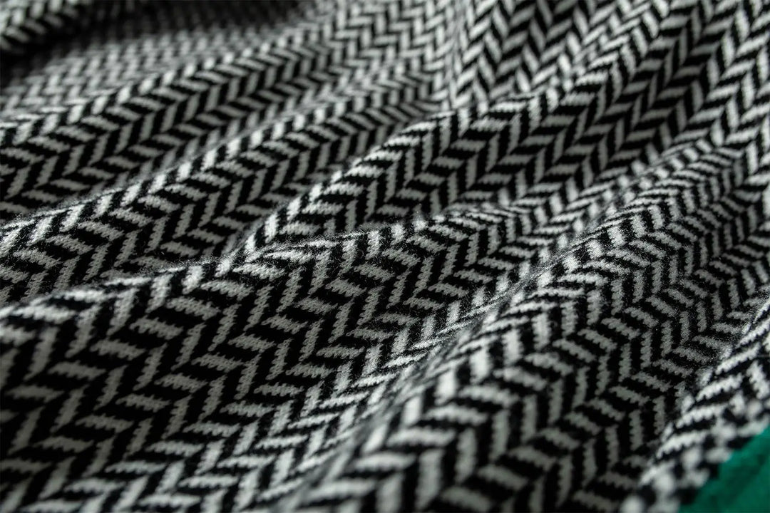 JANELLE – HERRINGBONE HIGH-NECK TRUI