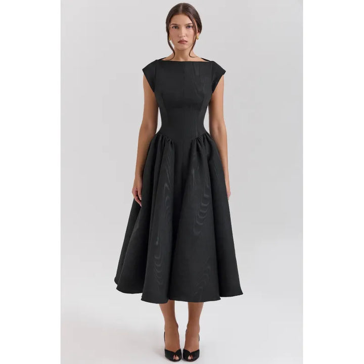 Livoria | Dames midijurk met boothals en plooien