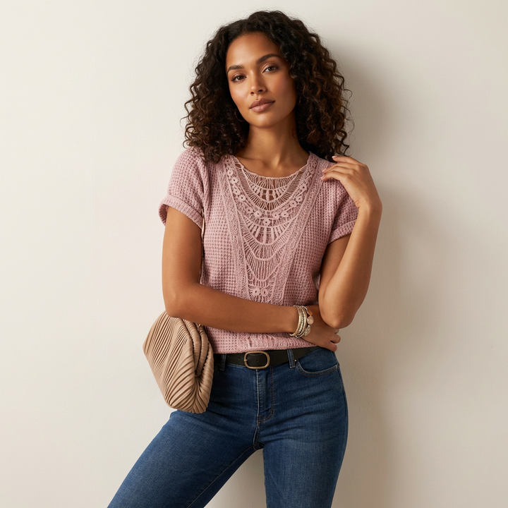 Elegante kanten top met ronde hals en korte mouw – Isabella