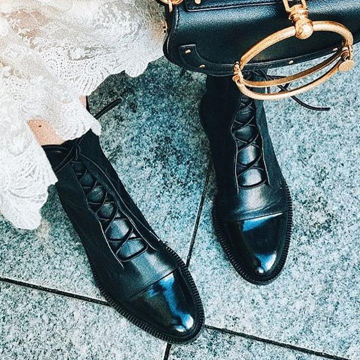 Sophia | Elegante Veter Enkellaarzen