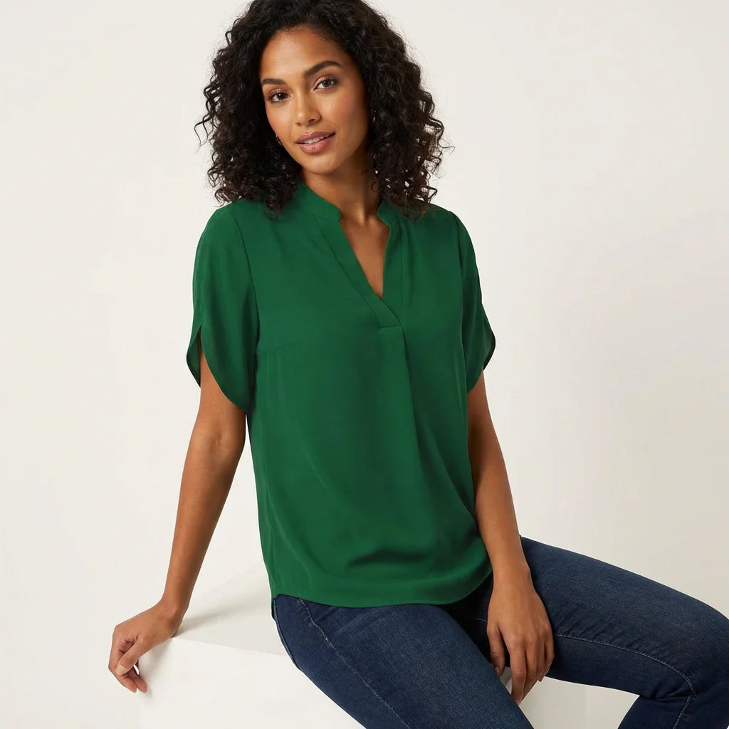 Luchtige dames zomer blouse met V-hals - Aurélie