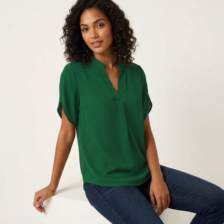 Luchtige dames zomer blouse met V-hals - Aurélie