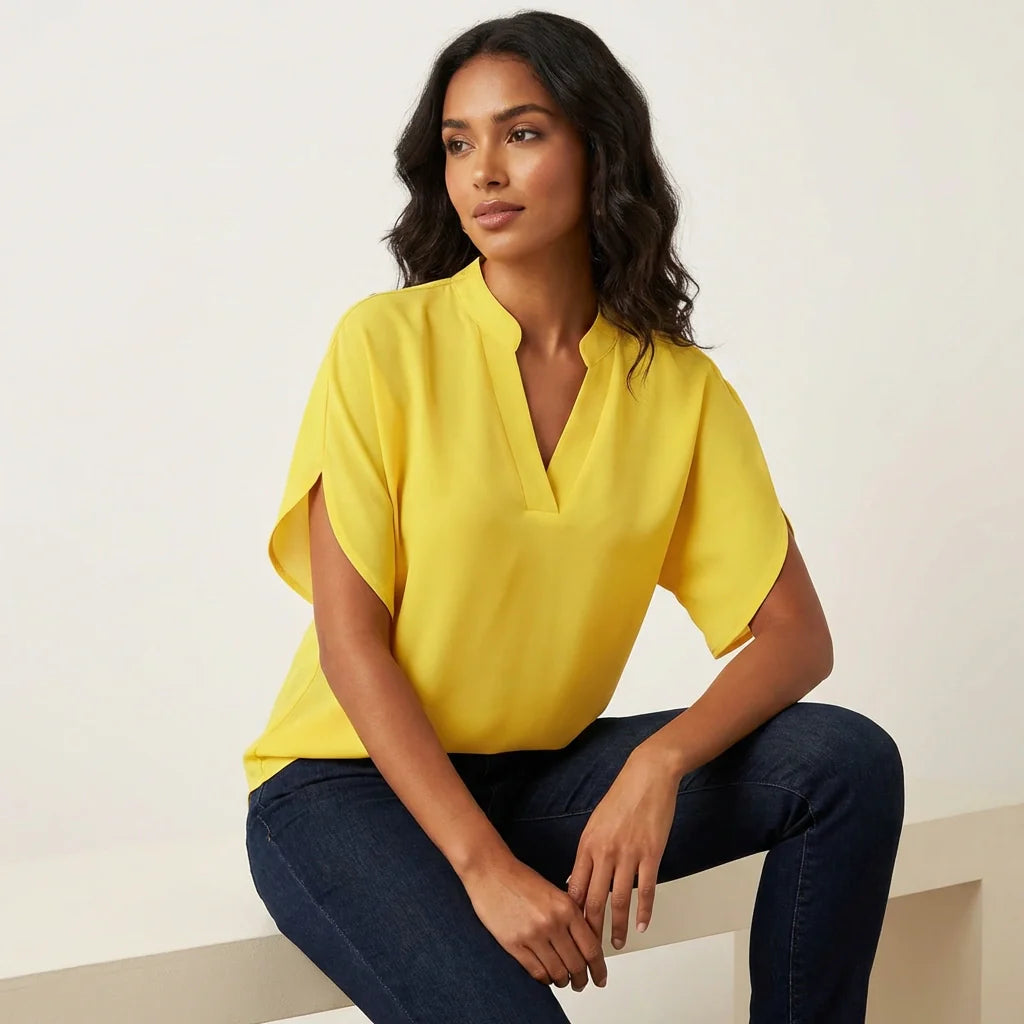 Luchtige dames zomer blouse met V-hals - Aurélie