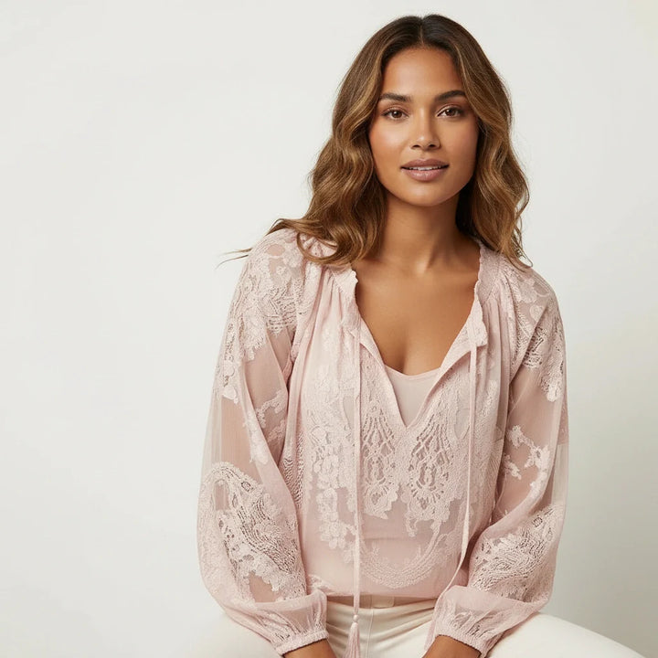 Luchtige kanten blouse met bohemian uitstraling - Kelly