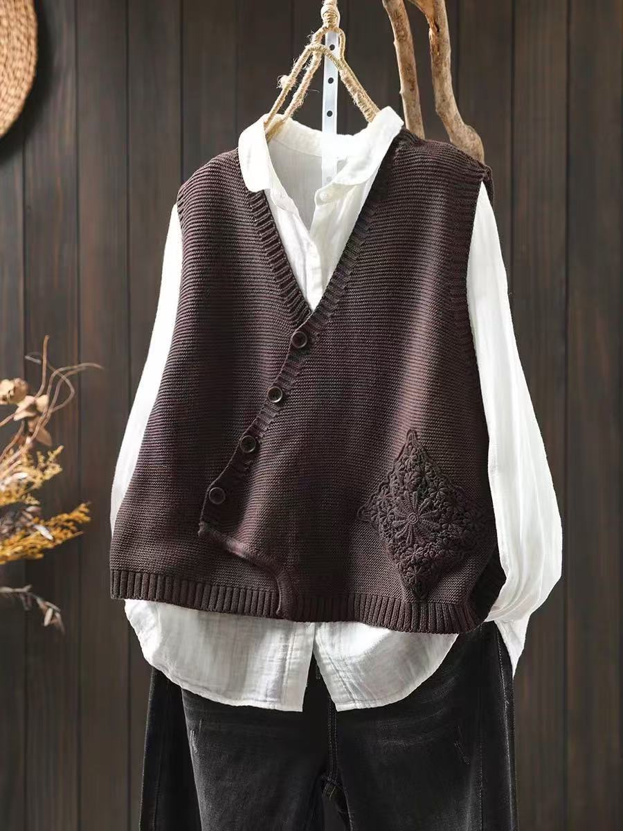SUSAN – ASYMMETRISCHE KNOPEN BREI VEST