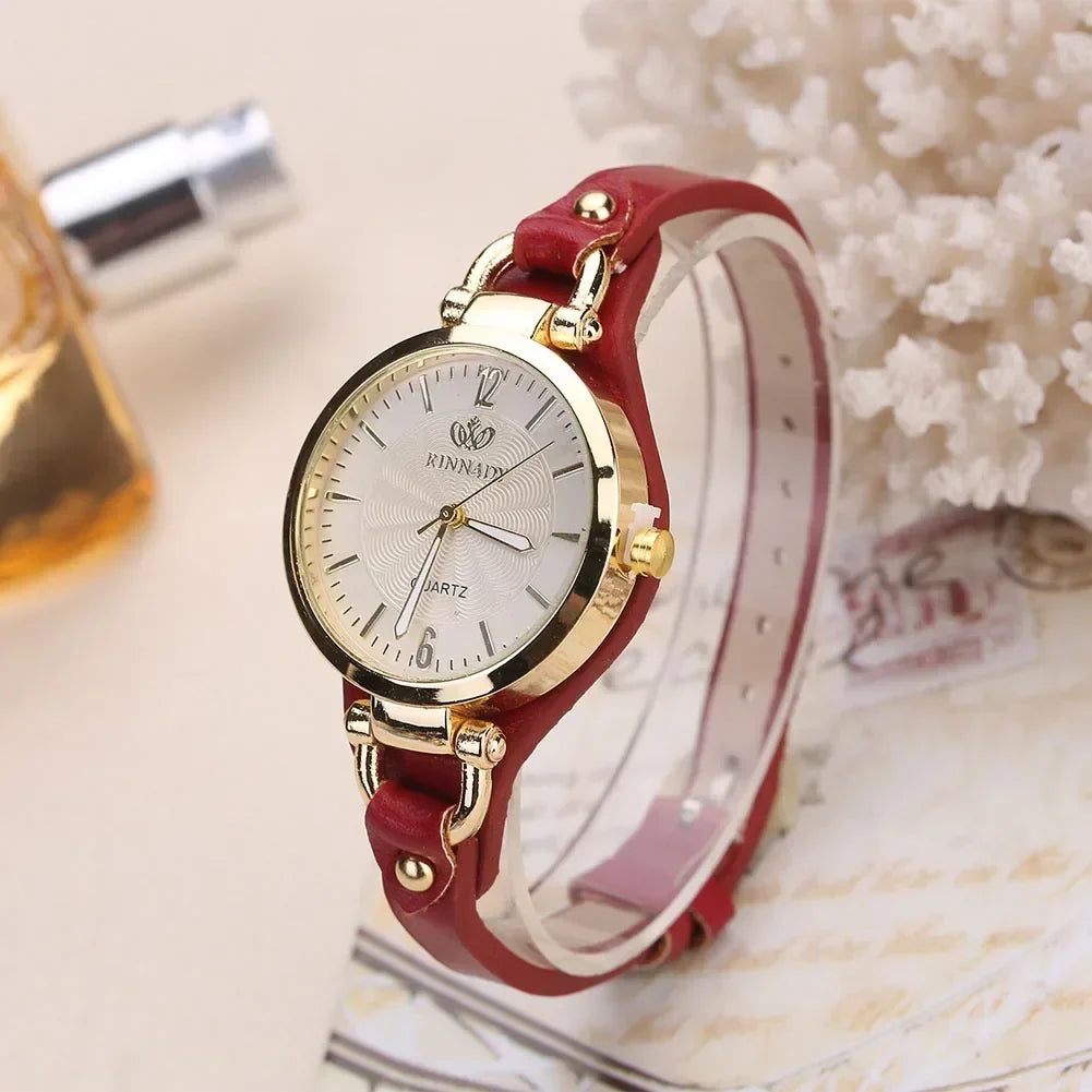 D'OR Colette Horloge