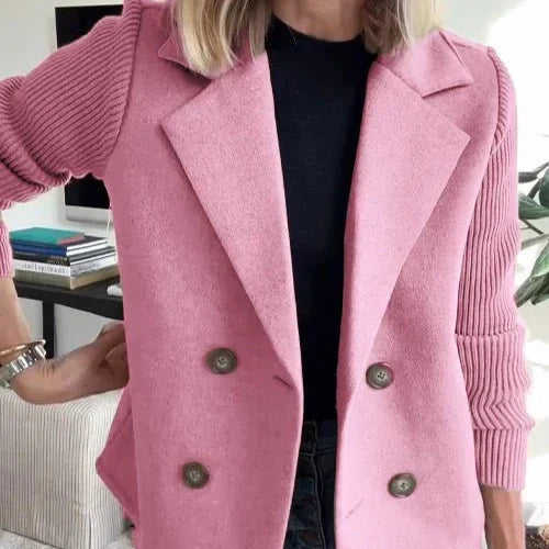 Amora | Elegante gebreide blazer met mouwen