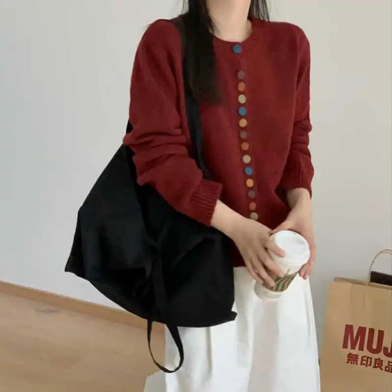 AUDREY – MULTIKLEUREN KNOPEN BREI JAS