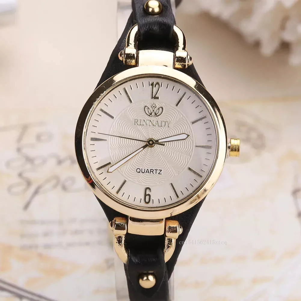 D'OR Colette Horloge