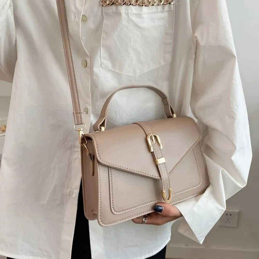 Sorel | Minimalistische Crossbody Tas met Gespsluiting