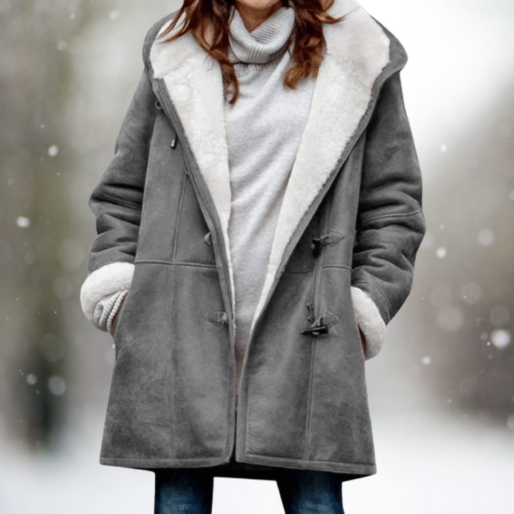 STACY – GEZELLIGE WINTERJAS MET CAPUCHON
