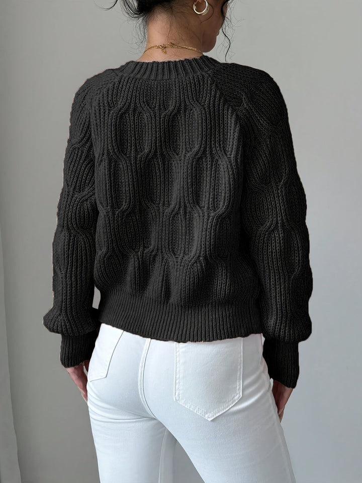 Juniper | Zachte Cardigan met Boogdetail en Lange Mouwen
