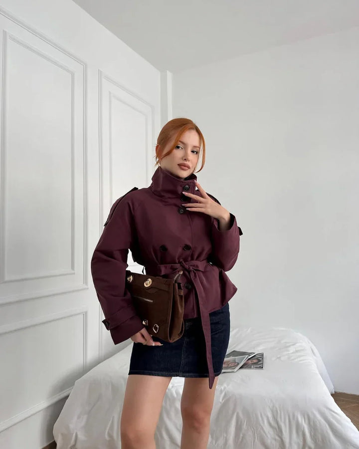 Veerle | Geknoopte High-Neck Poised Trench Coat