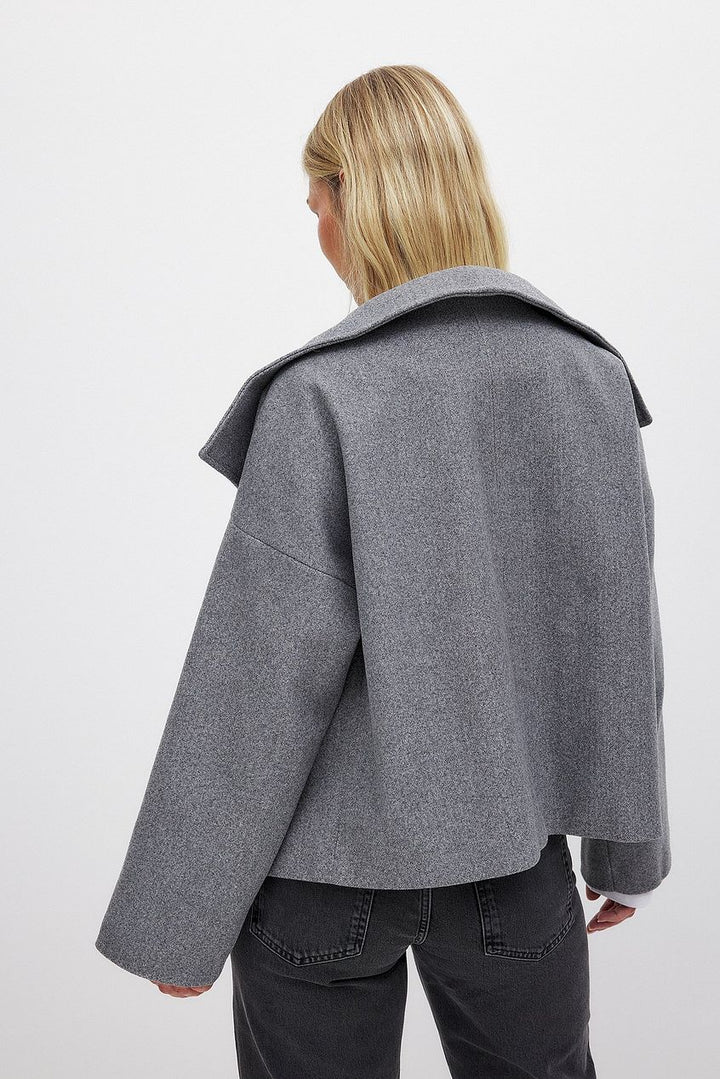 Zoë | Cropped Dubbelzijdig Minimalistisch Jasje