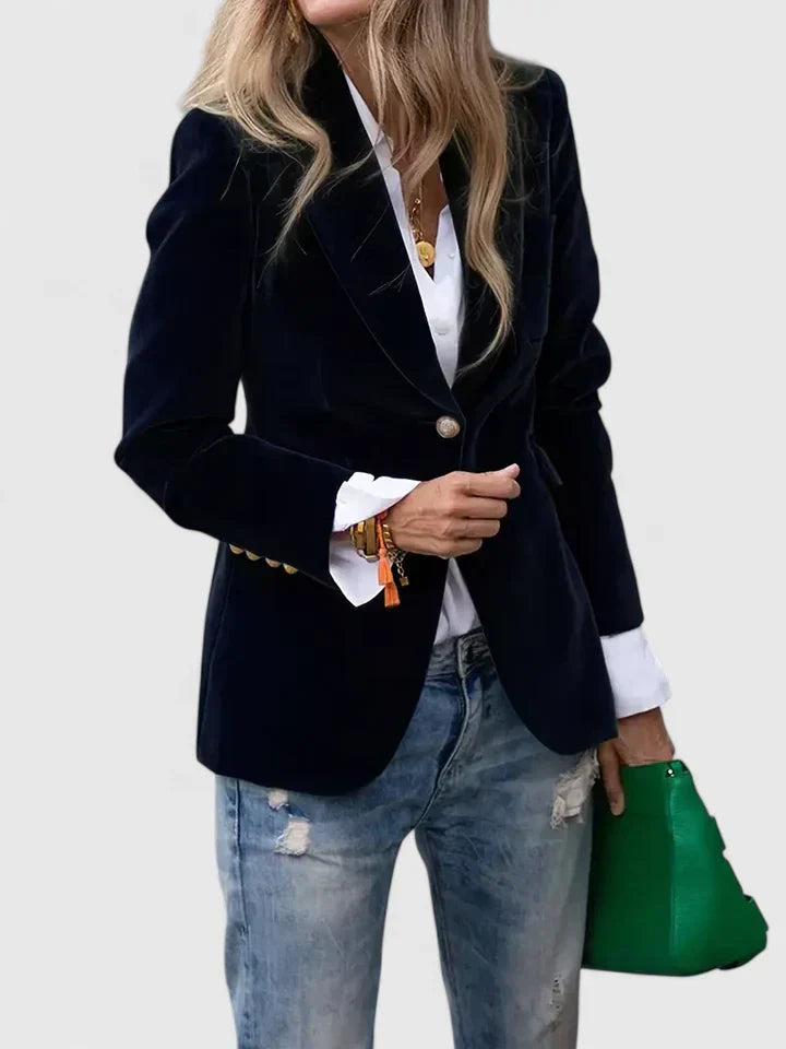 VICTORIA – ELEGANTE VELVET BLAZER