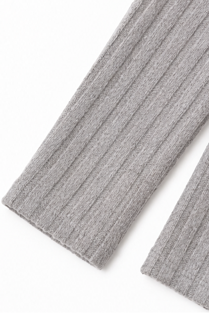 Tuckless – Asymmetrische Hem V-Hals Ribbels Gebreide Top