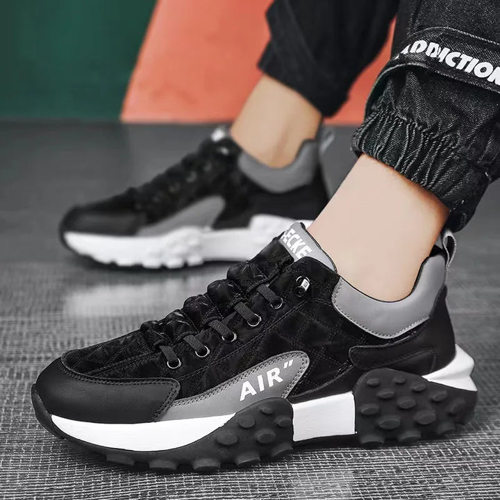 Ivy | Herensneakers met vetersluiting en profielzool