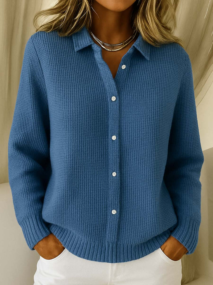 SOPHIA - COZY ELEGANCE BUTTON-UP TRUI