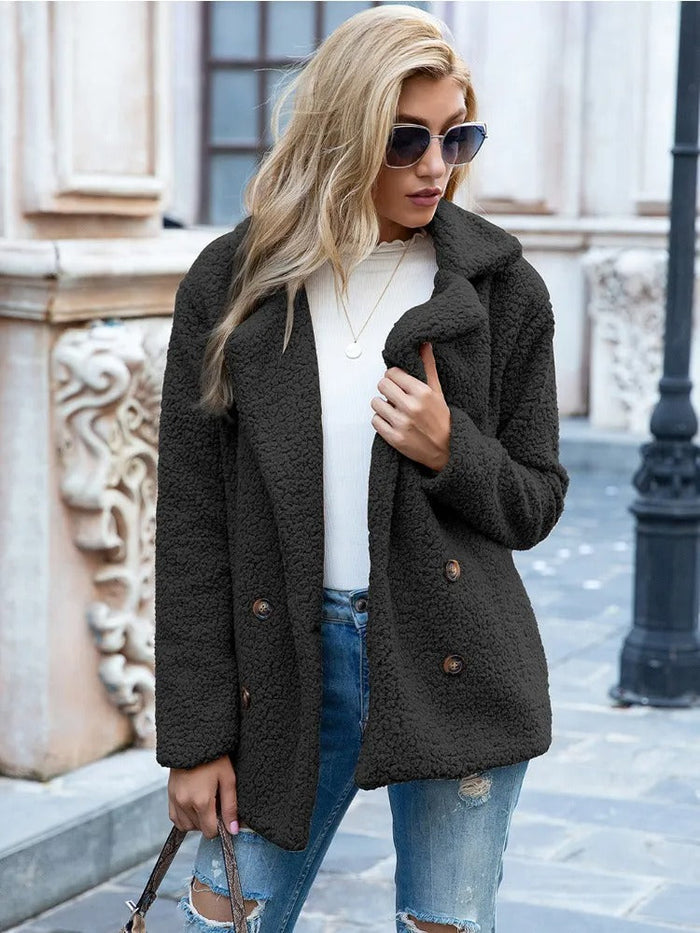 SOPHIA – ELEGANTE DOUBLES-BREASTED TEDDY COAT
