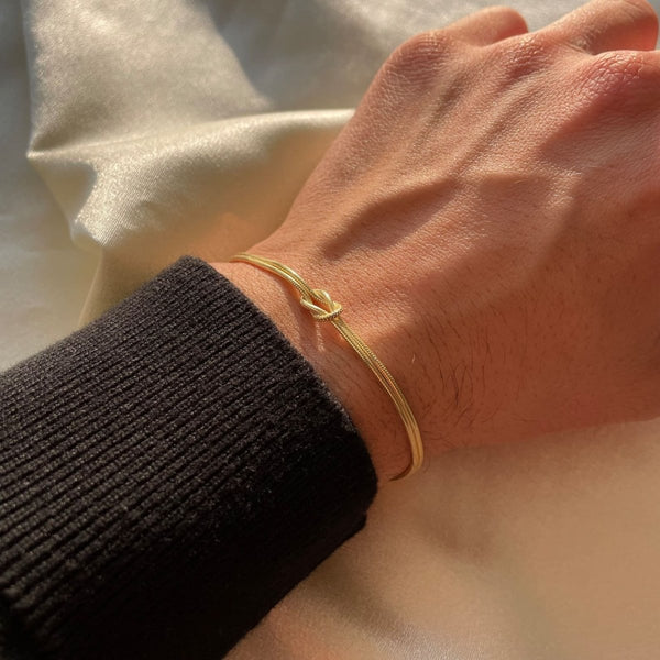 Amore | Minimalistische Liefdesknoop Armband