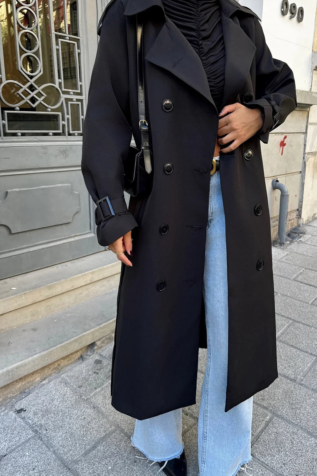 Lange™ Zwarte Trenchcoat | Klassiek Design | Tijdloos en Elegant