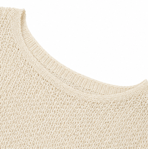 Solvera – Open Gebreide Batwing Top met Asymmetrische Zoom