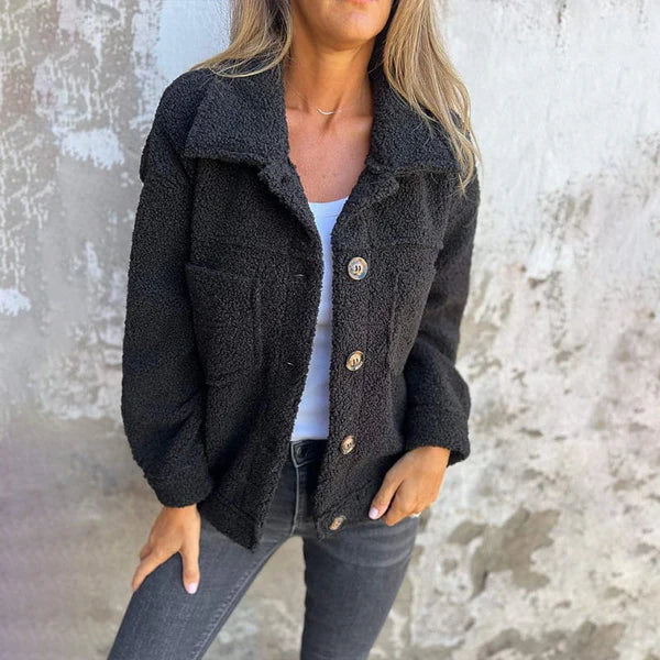 Zoe - Stijlvolle Korte Woljas met Revers