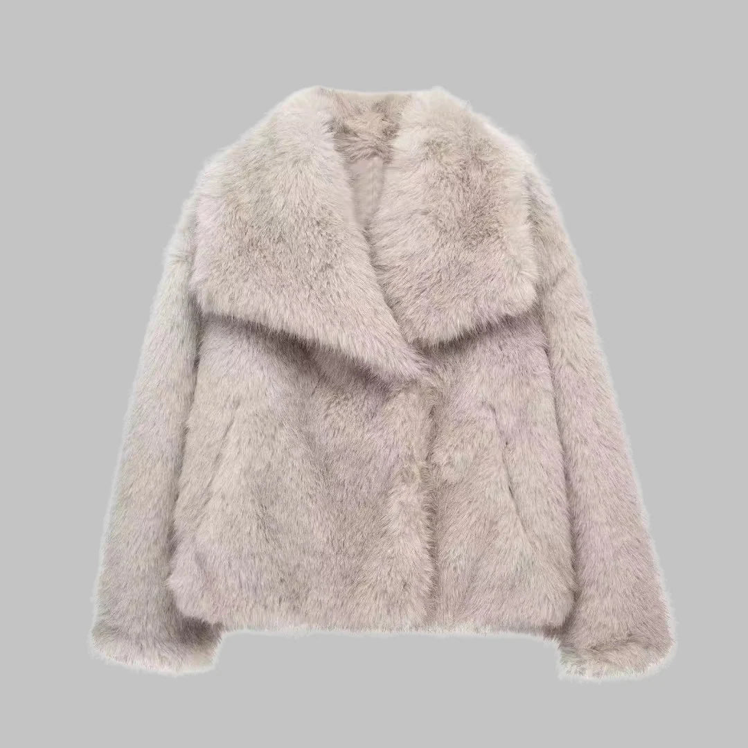 Torhild | Notch-Lapel Cropped Curated Coat